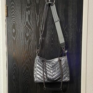 THINK ROYLN Silver And Black Crossbody Chevron Puffer Bag Purse